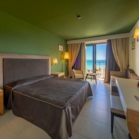 Cefalu Sea Palace Luaran gambar